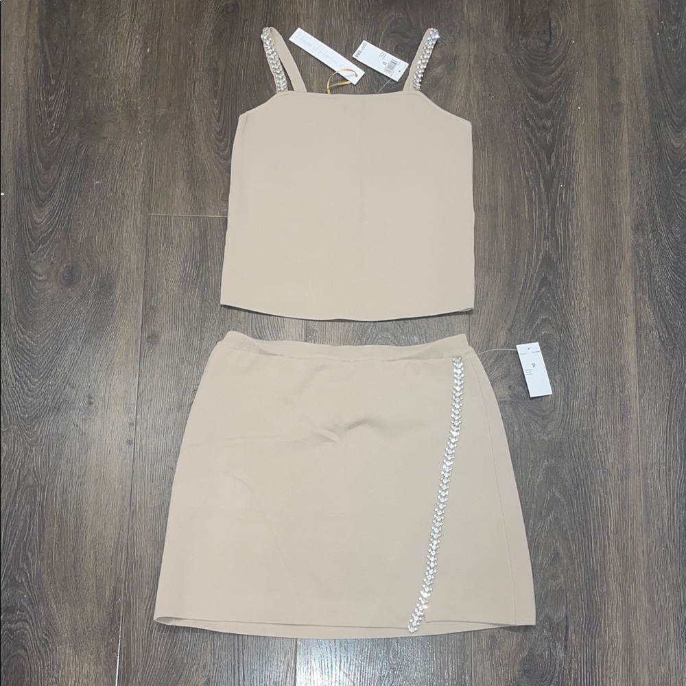 House of Harlow 1960 Beige Crop Top with Crystal-Strap Detail